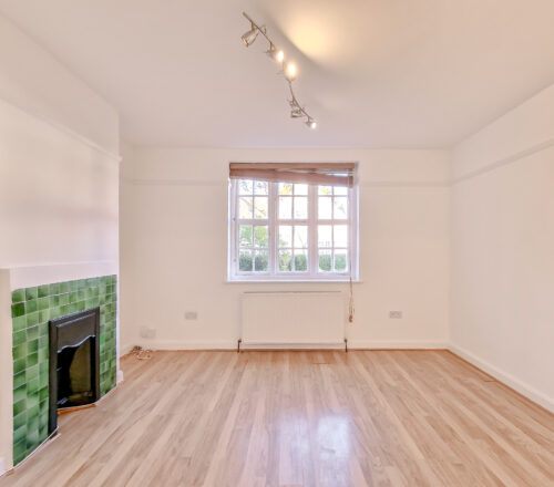 Three Bedroom House – Hampstead Garden Suburb, NW11 6ET