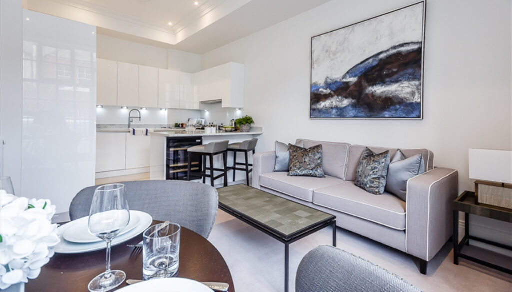 Luxurious Riverside Apartment in Historic Palace Wharf Development, Palace Wharf, W6 9UF