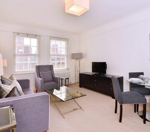 Spacious 2-Bedroom Apartment with Terrace in Chelsea, SW3 6SH