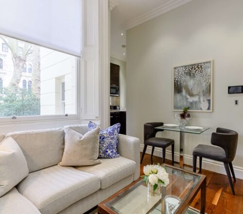 Interior Designed Ground FLoor Flat – Kensington Gardens Square, W2 4BB