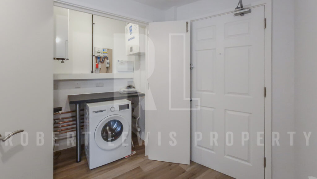 Modern Two Double Bedroom – High Barnet EN5 5TY