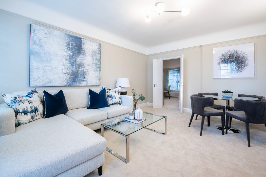 Newly Redecorated Two-Bedroom Apartment  Fulham Road, Chelsea, SW3 6SH