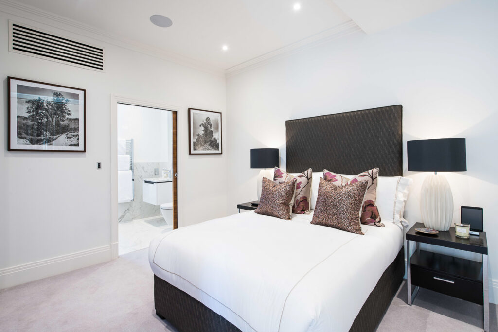 Starboard Penthouse, Palace Wharf, Rainville Road, London, W6 9UF