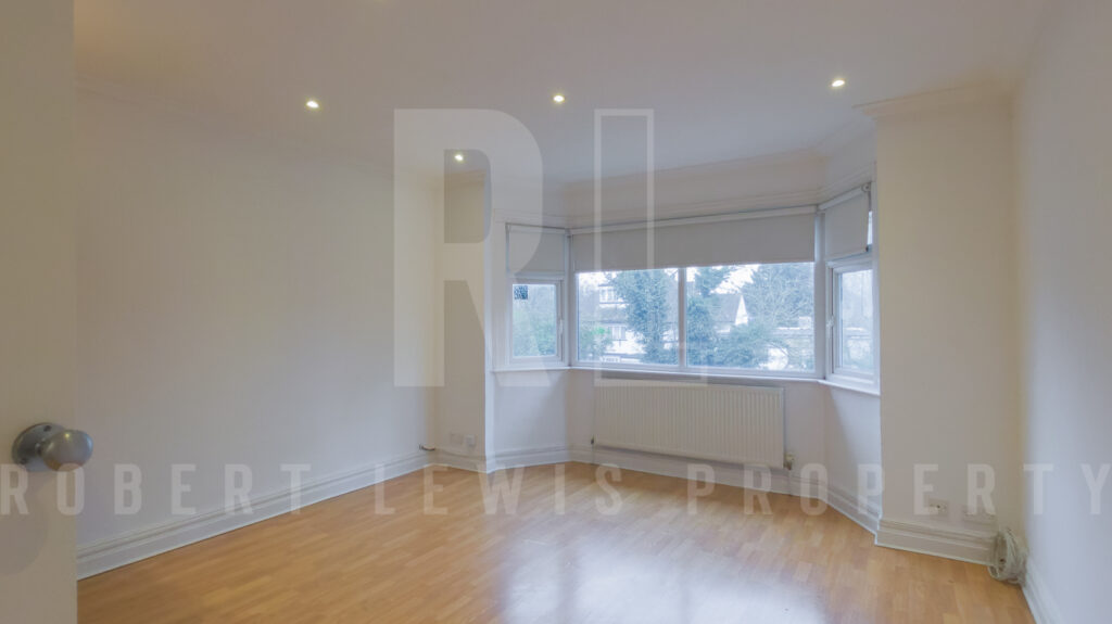 Spacious 2-Bedroom, 2-Bathroom Duplex Apartment – Finchley Road NW11