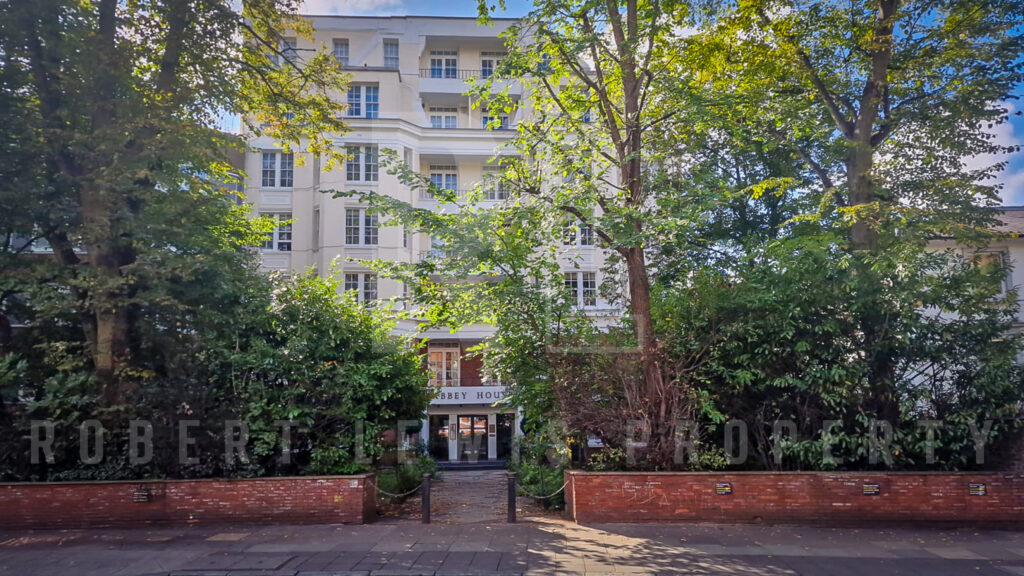 Newly Refurbished Studio Apartment – Abbey Road NW8 9BY