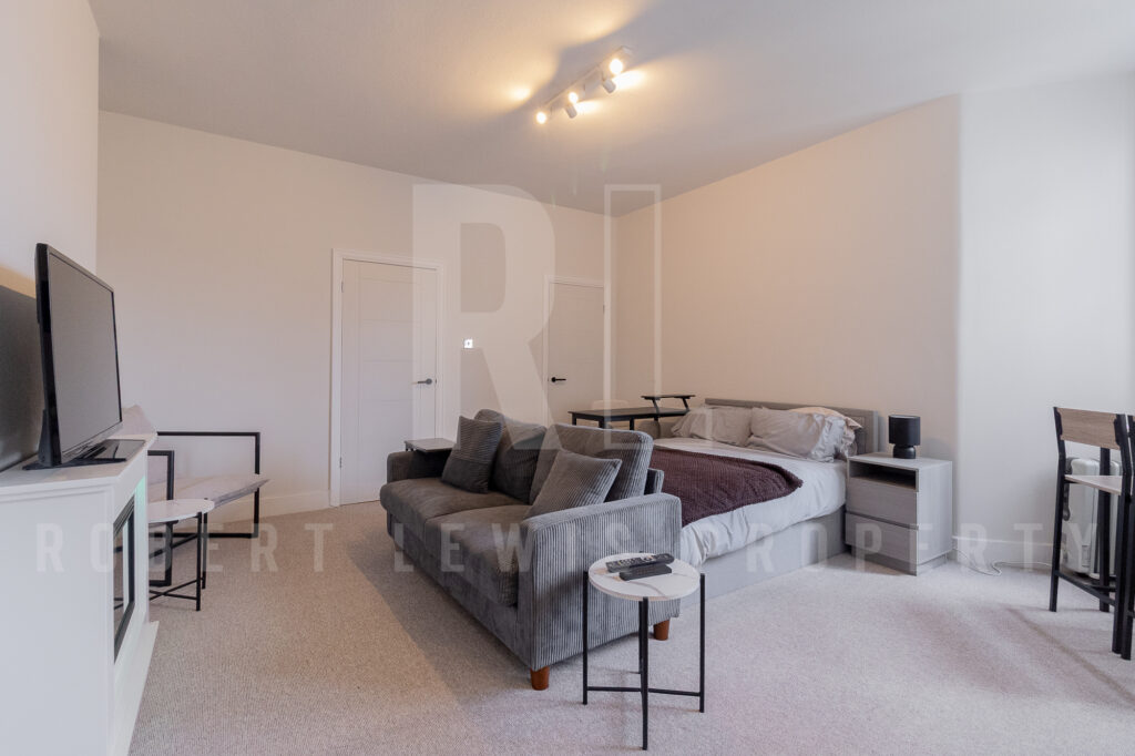 Newly Refurbished Studio Apartment – Abbey Road NW8 9BY