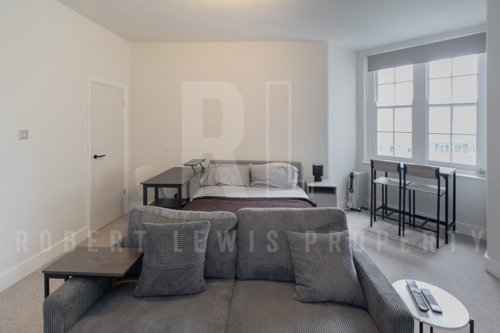 Newly Refurbished Studio Apartment – Abbey Road NW8 9BY