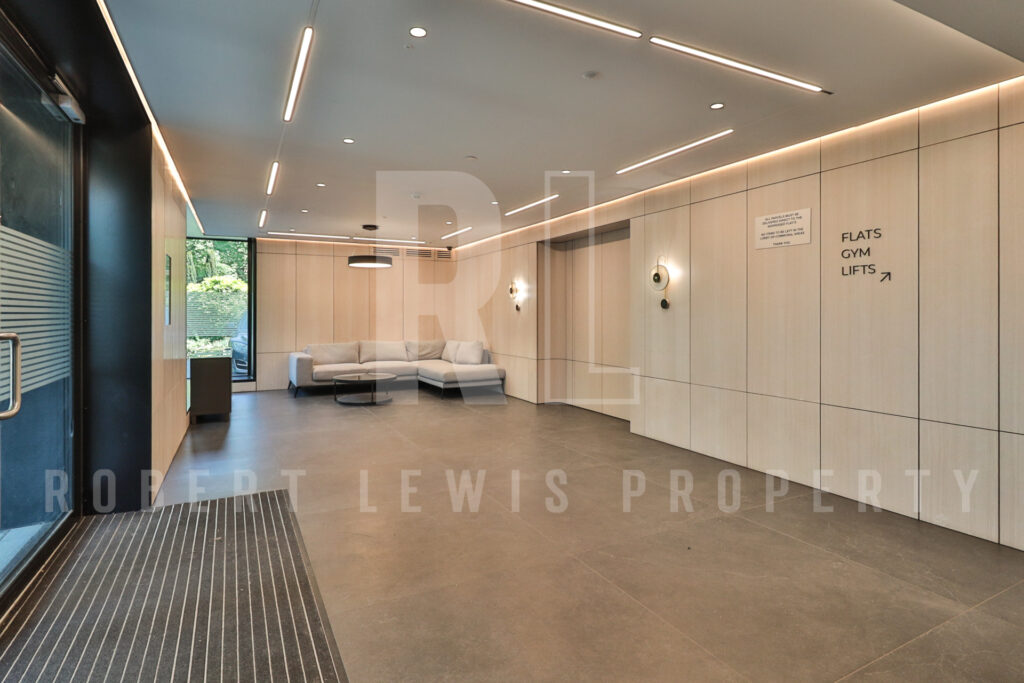 4th Floor Stylish Studio with Gym Access – Avenue Road, N6 5DS