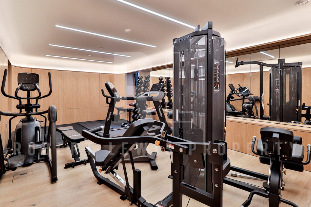 4th Floor Stylish Studio with Gym Access – Avenue Road, N6 5DS