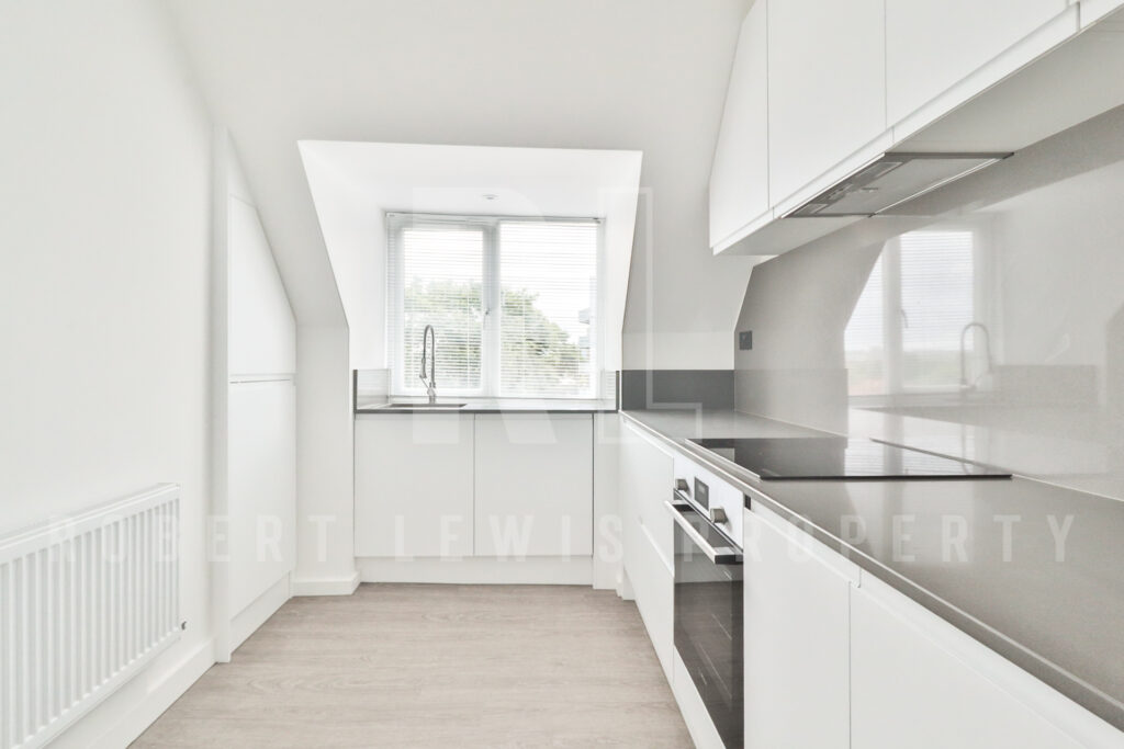 NEWLY REFURBISHED 2 DOUBLE BEDROOM FLAT – WATLING AVENUE HA8 0LR