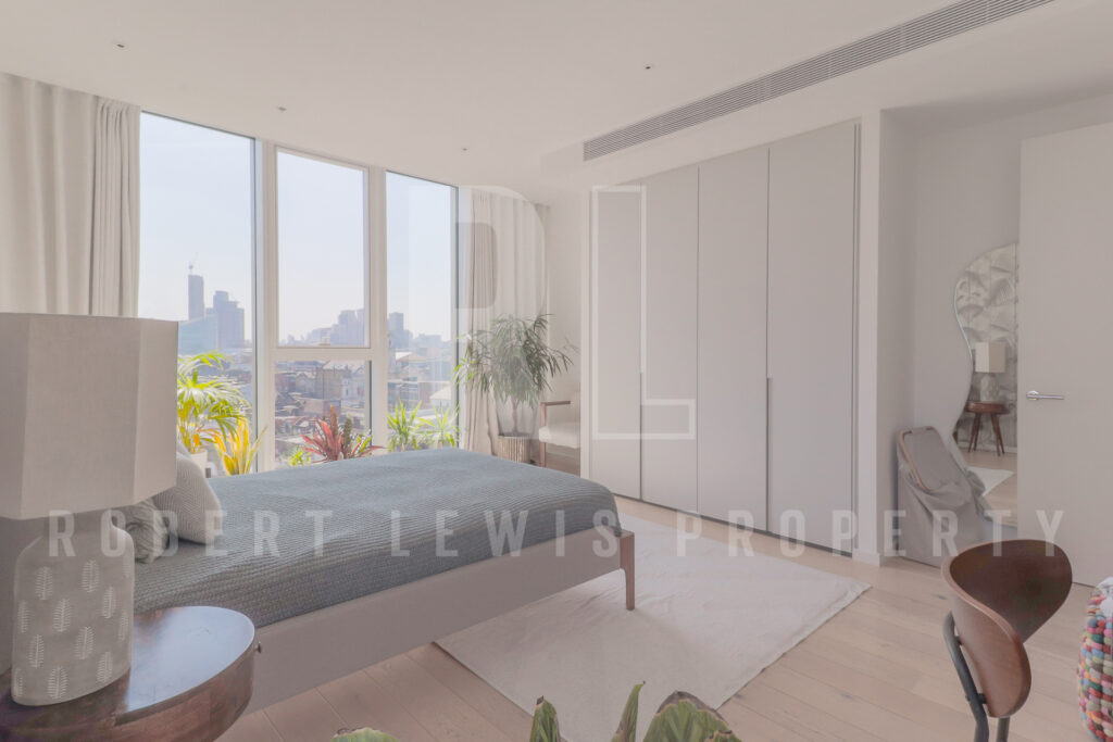 Stylish 3-Bedroom Duplex Penthouse with Gym, Cinema & Concierge